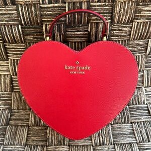 ♠️ Kate Spade New York Love Shack Heart Crossbody Bag ♠️
